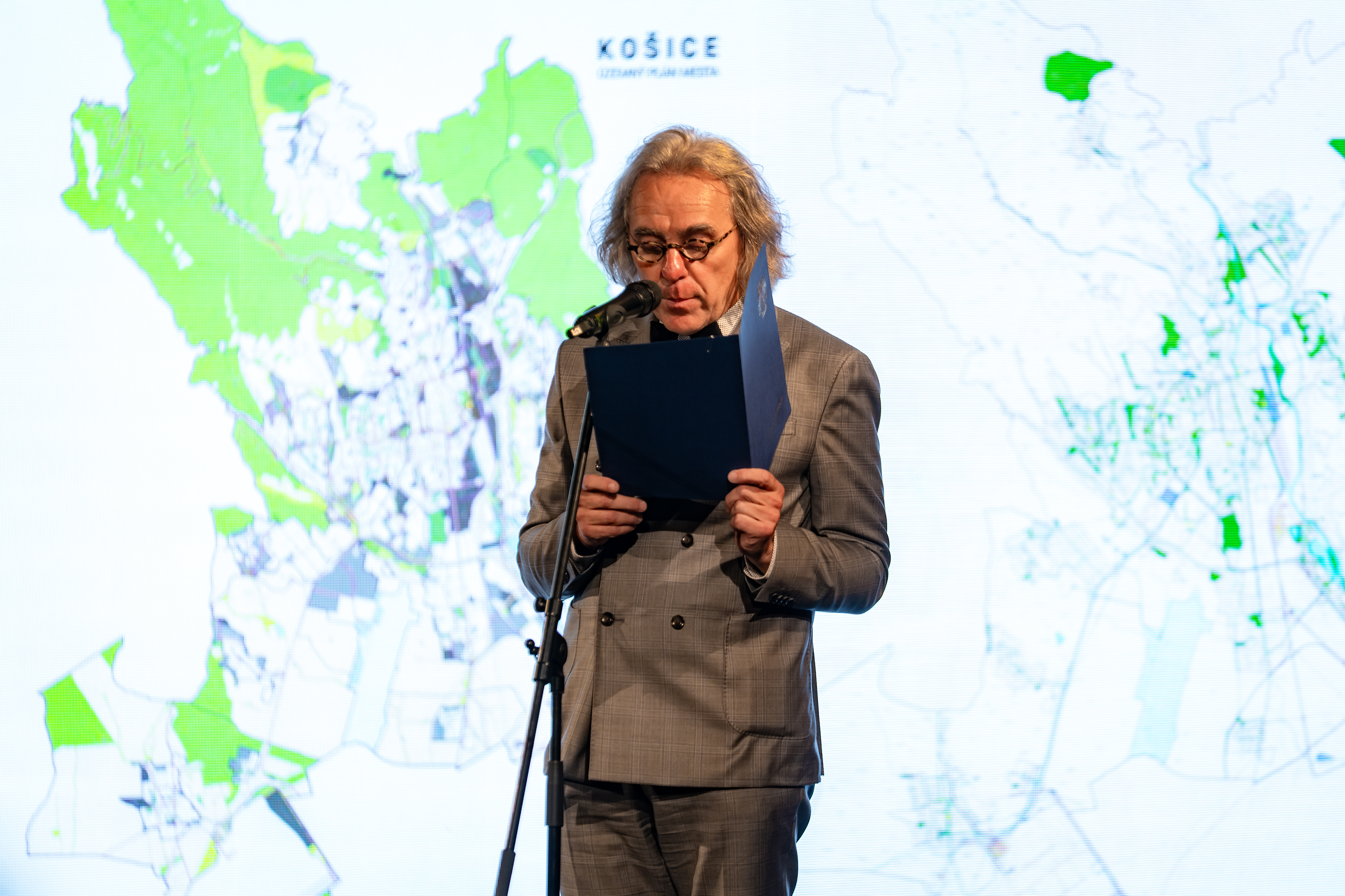 Galavecer pri prilezitosti slavnostneho uvedenia noveho uzemneho planu mesta Kosice-38